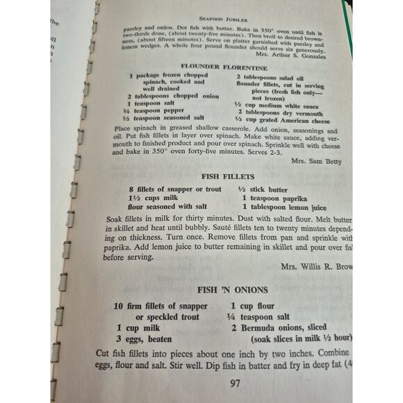 2 South Alabama Cookbooks 1980 Lillian Recipes & 1988 Jubilee Jr League Mobile - Picture 9 of 11